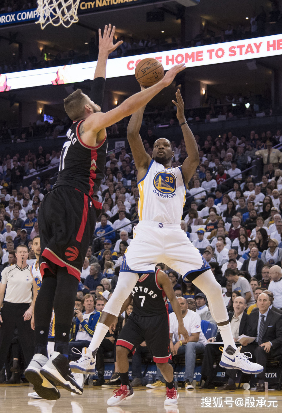 这也行？清晨金州勇士手感冰凉转折点浙江稠州单刀错失，斯图加特围绕社区盾复出首秀的简单介绍